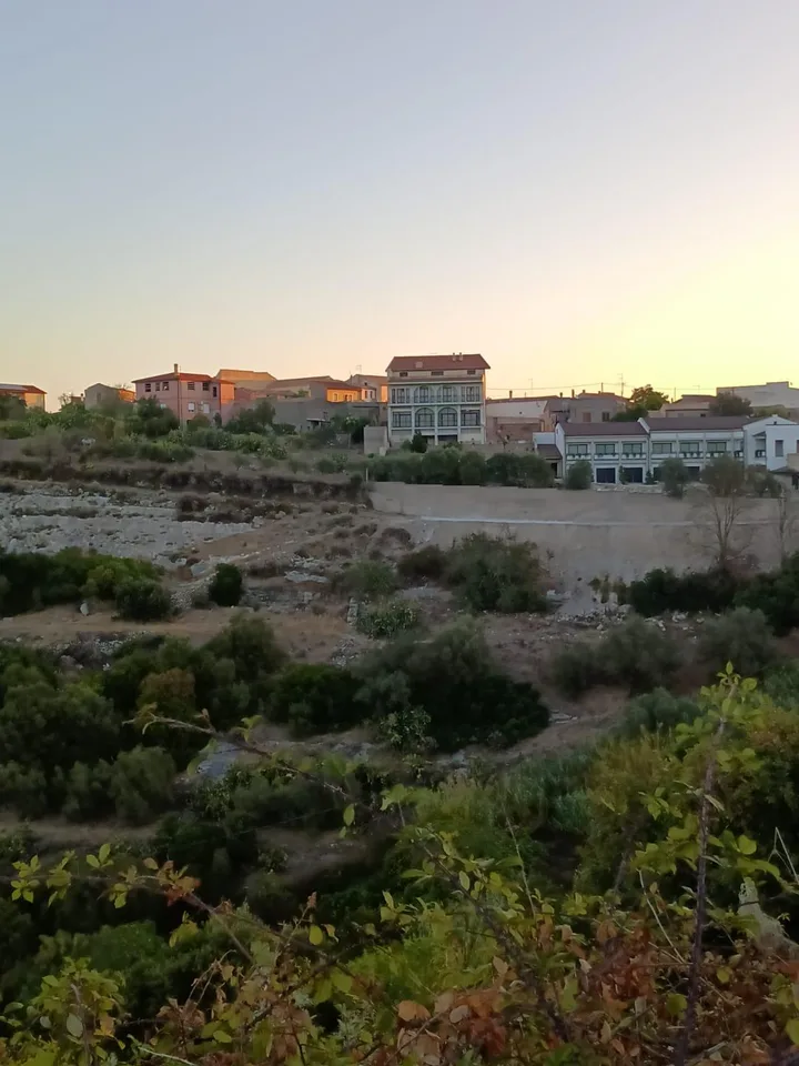 Propriété méditerranéenne avec vue panoramique à Isili