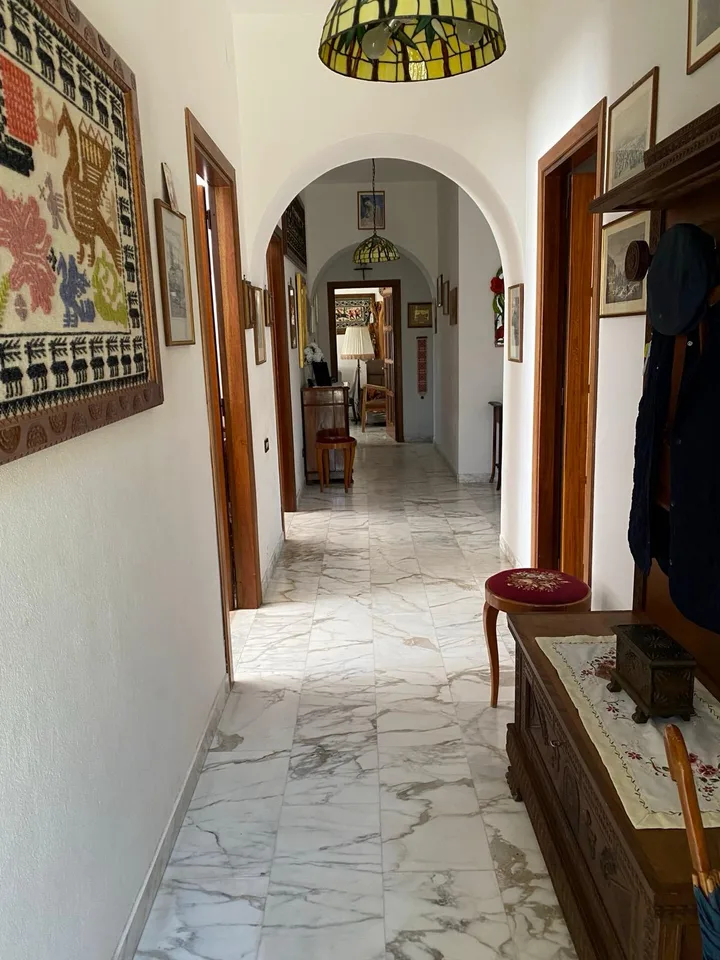Mediterrane Liegenschaft mit Weitsicht in Isili – Foto 7 von 20