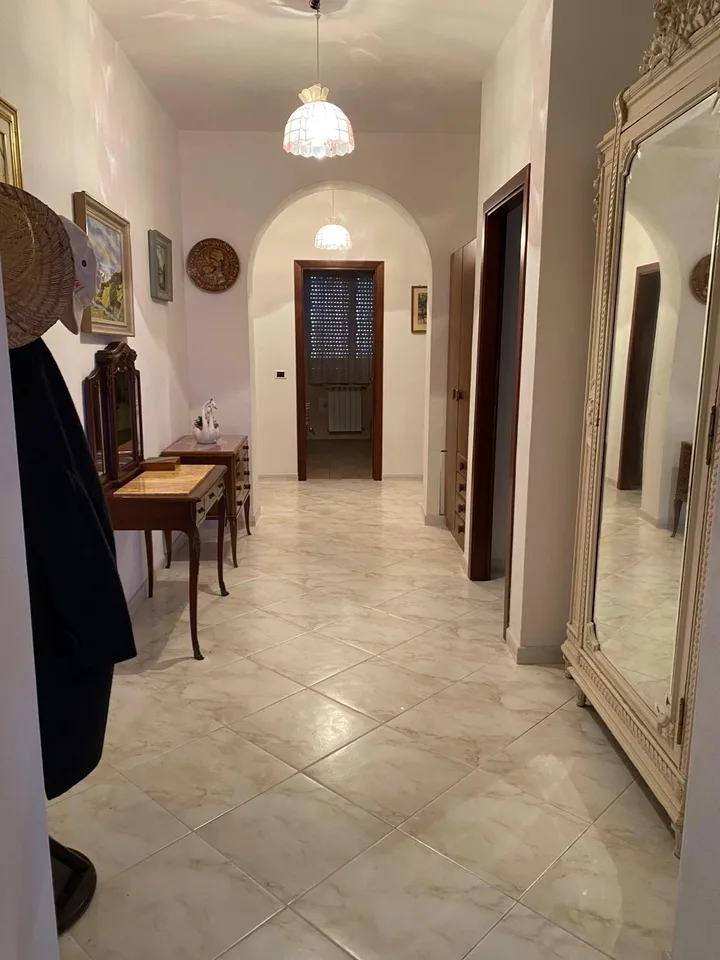 Mediterrane Liegenschaft mit Weitsicht in Isili – Foto 8 von 20