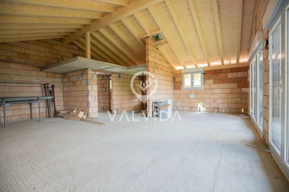 La tua nuova casa in mezzo alla natura. Un rifugio con vista panoramica – foto 7 di 13
