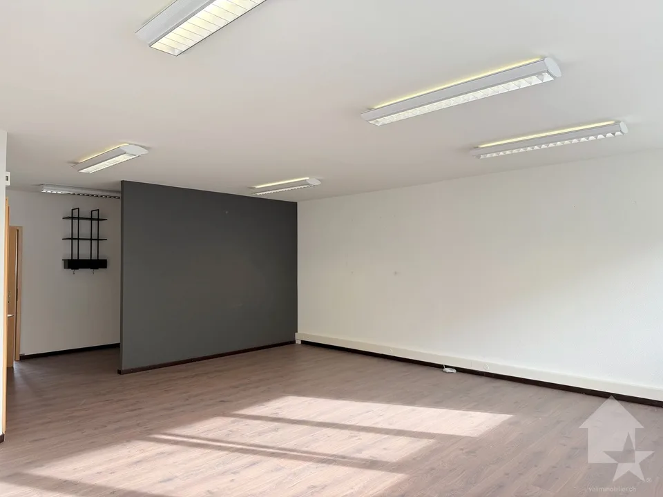 Vente de surface commerciale à Sion