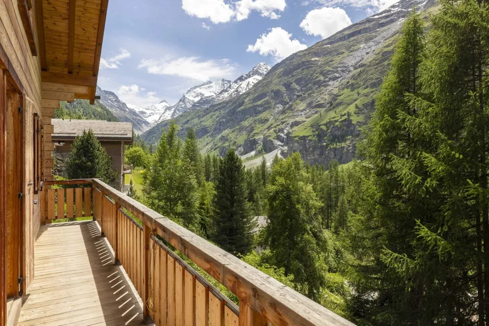 Chalet Bischof ? Ein sonniger Hort gegenüber den Gipfeln