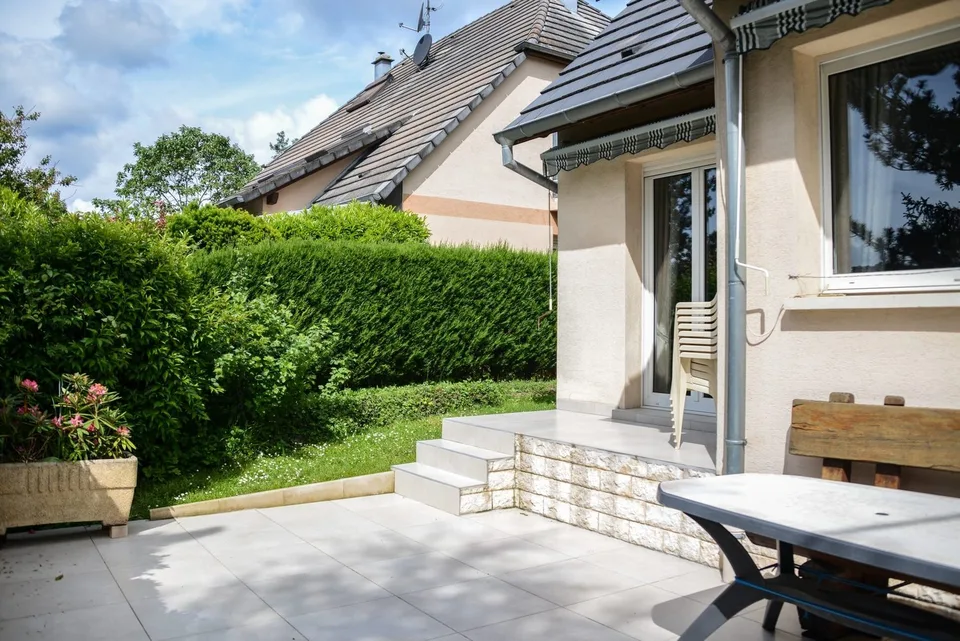 Casa unifamiliare con 5 stanze a Sierentz – Disponibile immediatamente