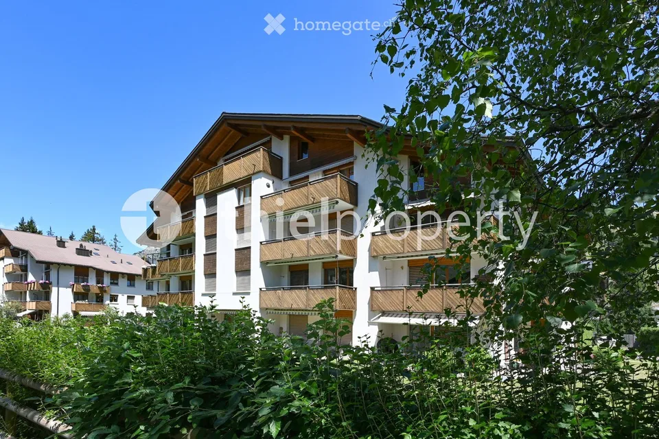 Alpines Wohnen mit Weitblick - Alpine Living with Panoramic Views