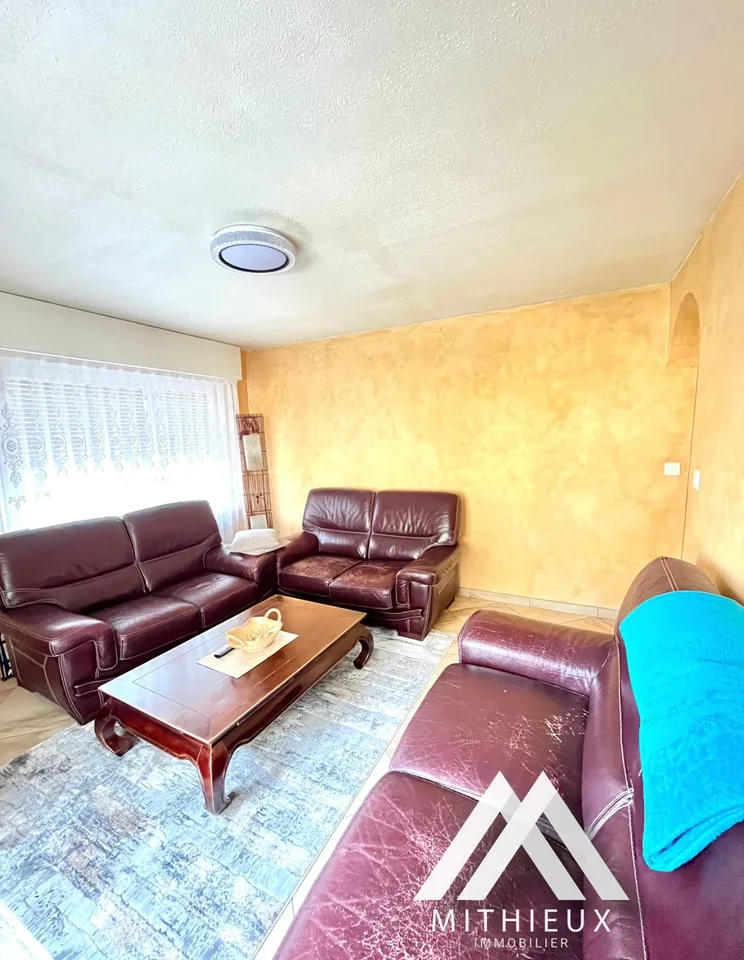 Bellissimo appartamento di 4.5 locali di 100 m² nel cuore di Chamoson