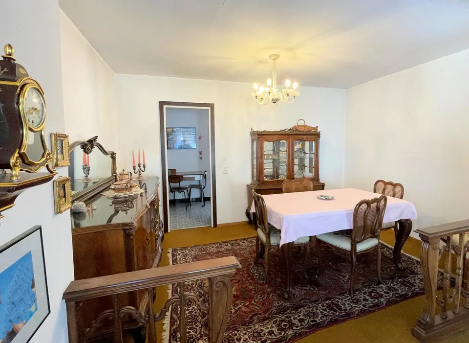 Appartamento duplex + appartamento a reddito + negozio