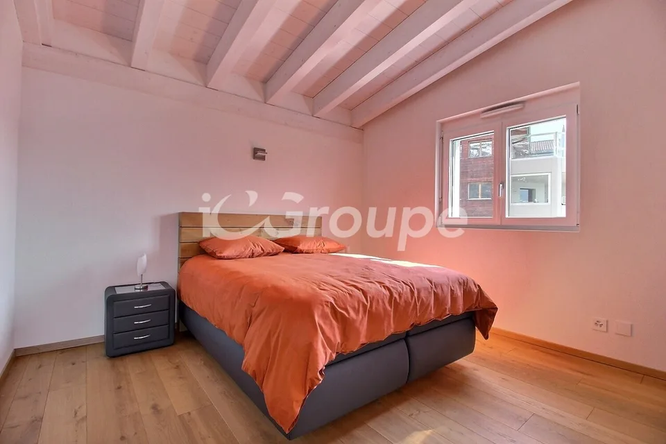 Splendido appartamento attico di 4.5 locali di 119 m2