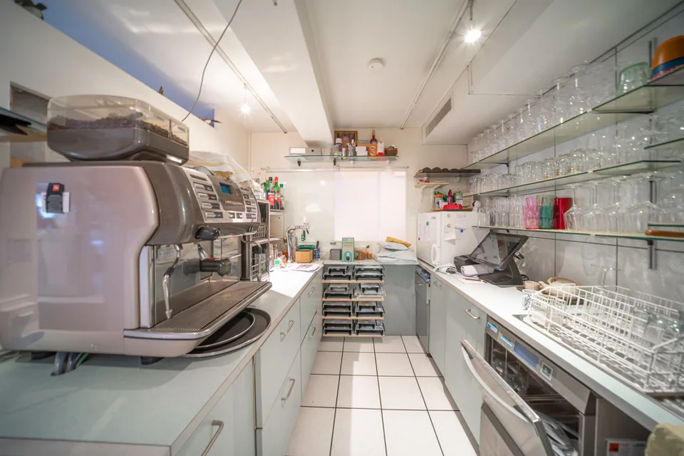 Traditionelles Restaurant mit gemütlicher Wirtewohnung