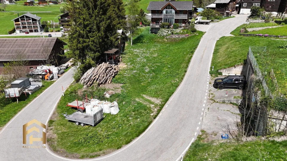 Terreno edificabile attraente nella zona del villaggio nella pittoresca valle di Fieschertal