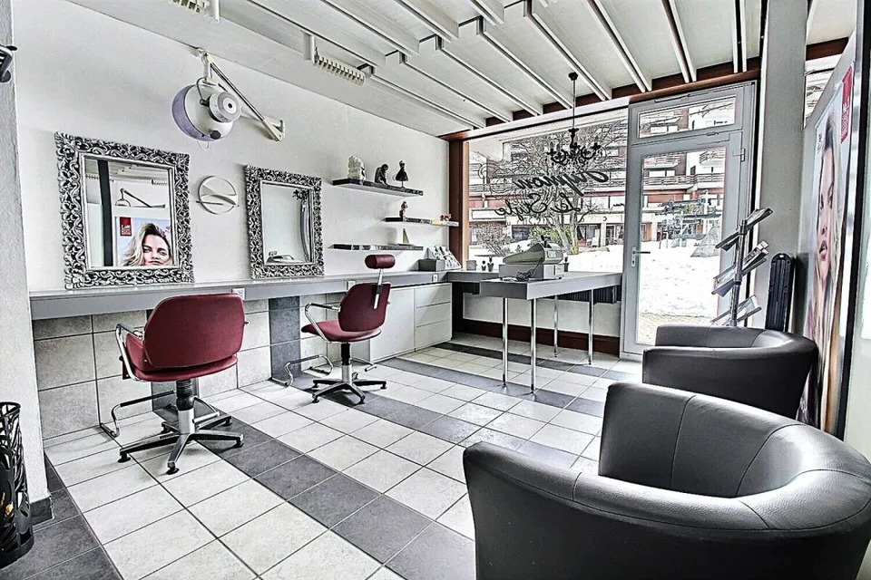 Locale commerciale