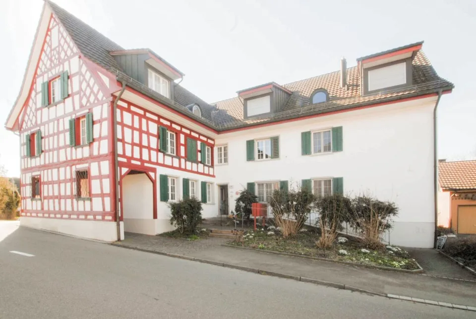 Renditeobjekt / viel Wohnraum und ein eigener Garten