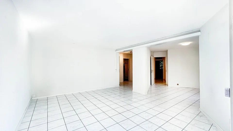 Wohnen im Erdgeschoss - Komfort mit Aussensitzplatz