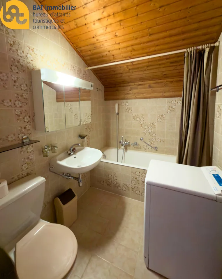 Nax - 4,5-Zimmer-Dachgeschoss in einer Zweitwohnsitz-Residenz - Arolles – Foto 13 von 13