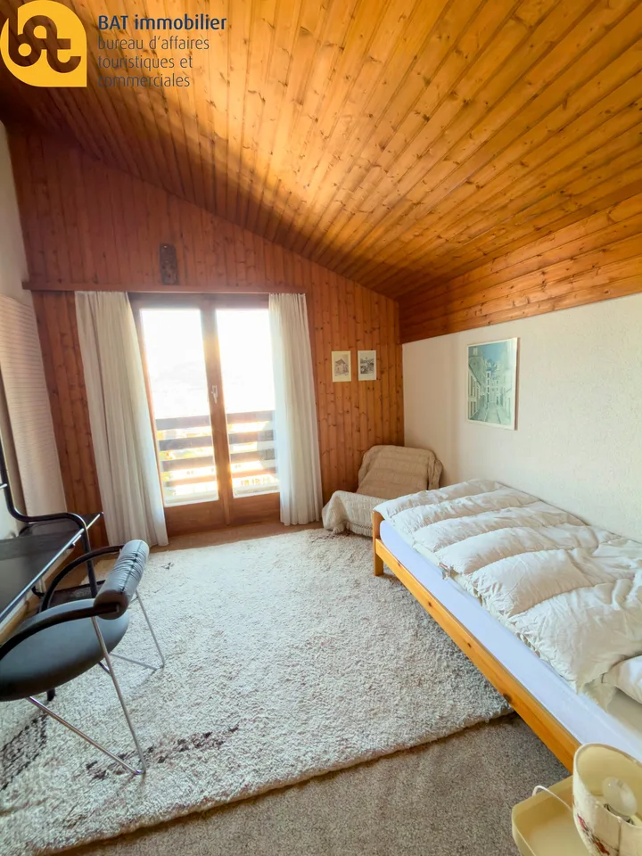 Nax - 4,5-Zimmer-Dachgeschoss in einer Zweitwohnsitz-Residenz - Arolles – Foto 9 von 13