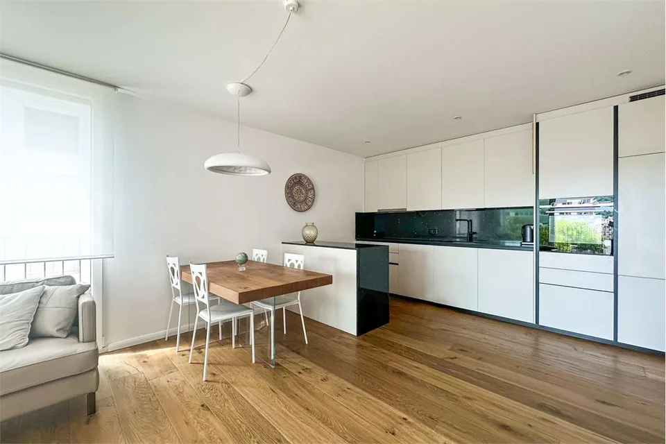 Massagno: Eine Wohnung, die Design und städtische Praktikabilität vereint – Foto 5 von 13