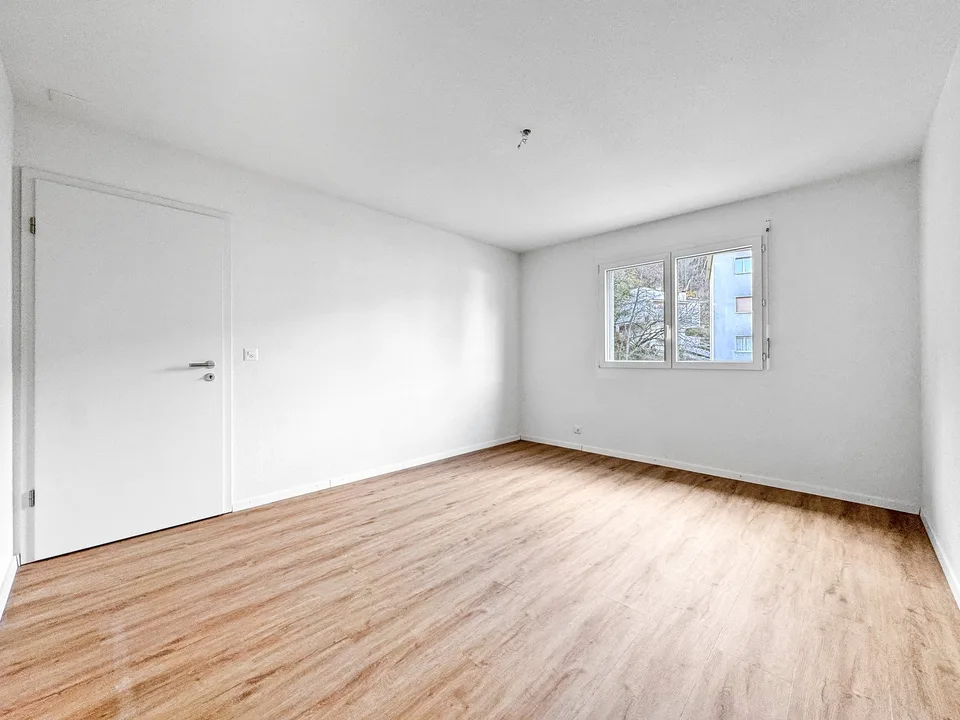 Superbe Gelegenheit! 4,5-Zimmer-Wohnung komplett renoviert im Jahr 2025 – Foto 9 von 12