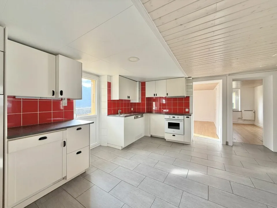 Casa con 2 appartamenti a Fully – foto 9 di 20