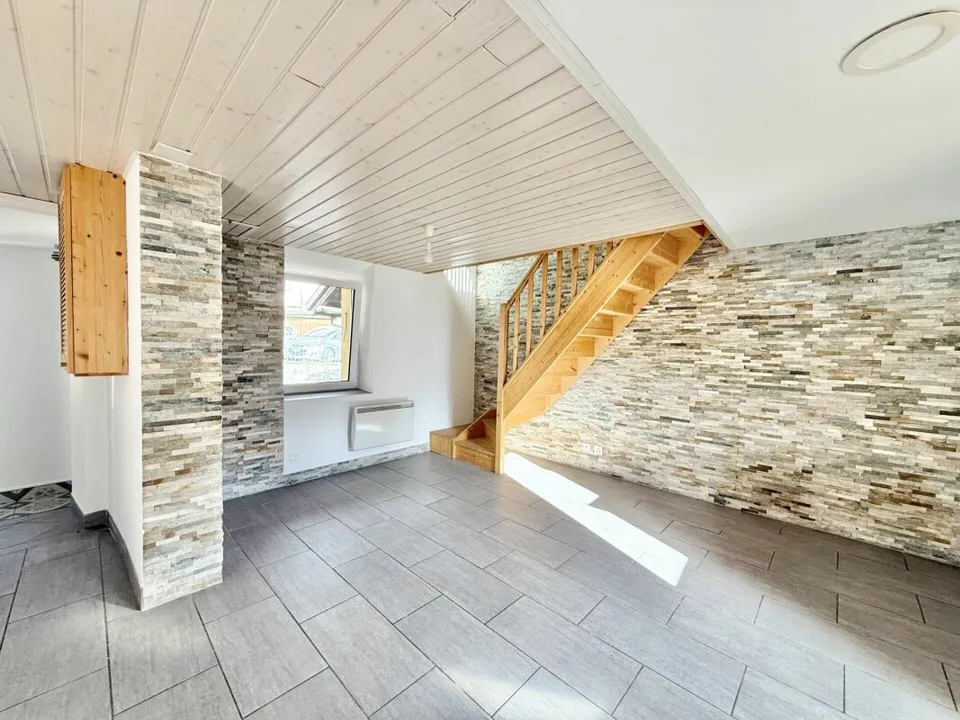 Casa con 2 appartamenti a Fully – foto 12 di 20
