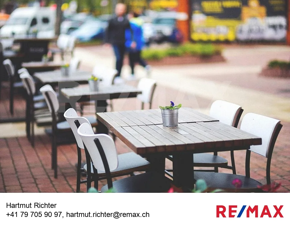 Opportunité rare à Fribourg : Café, Lounge & Restaurant clé en main