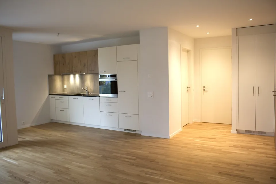 2.5 pièces moderne et bien aménagé, à proximité immédiate de la gare