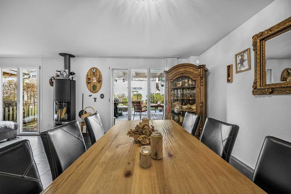 RESERVIERT: Perfektes Familyhome in ruhiger Dorfkernlage