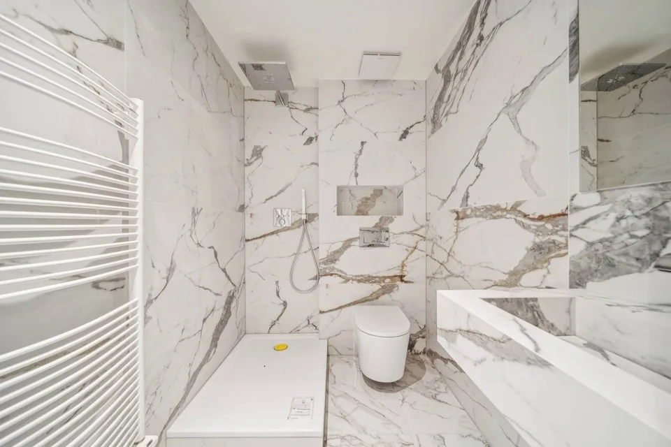 Ein Rahmen des Lebens von Ausnahme zwischen Design und Panoramablick – Foto 13 von 13