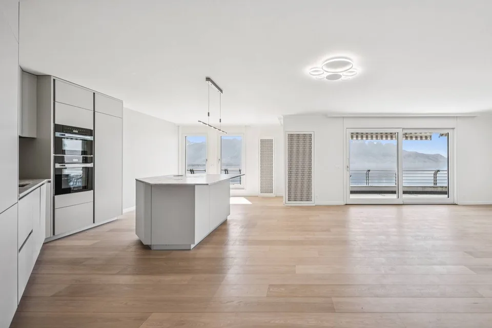 Ein Rahmen des Lebens von Ausnahme zwischen Design und Panoramablick – Foto 9 von 13