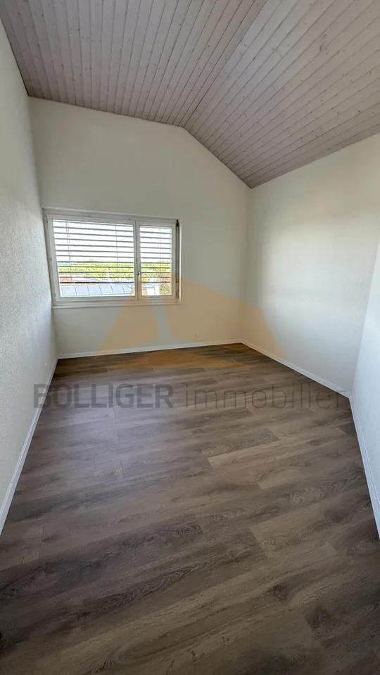A VENDRE MAGNIFIQUE APPARTEMENT DE 4,5 PIÈCES EN PPE DE 137 M2 – photo 17 sur 21