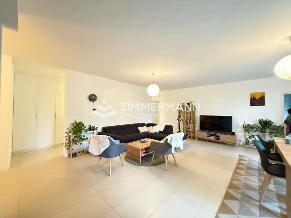Appartement mit Garten zur Verfügung für den Verkauf!