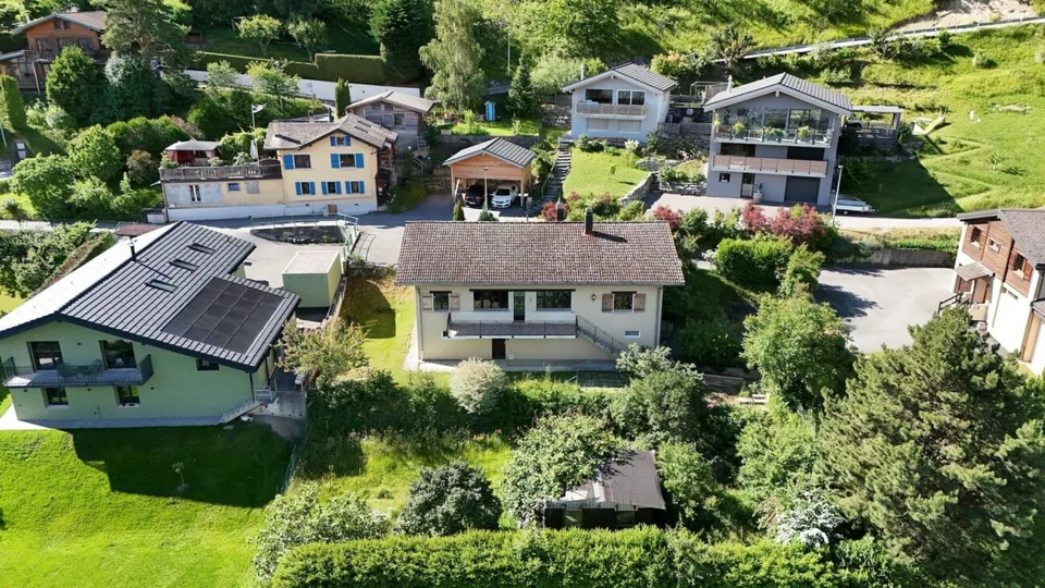 Maison individuelle 6 pièces 1/2 avec un atelier et une vue extraordinaire