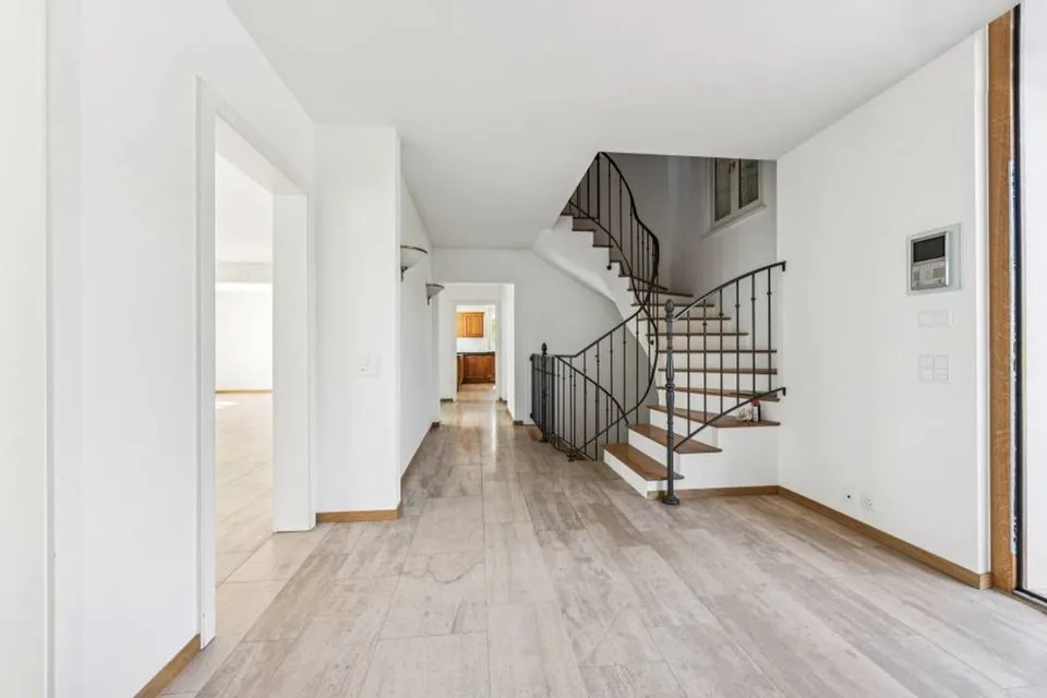 Exklusives Villa mit Spa und unabhängiger Wohnung