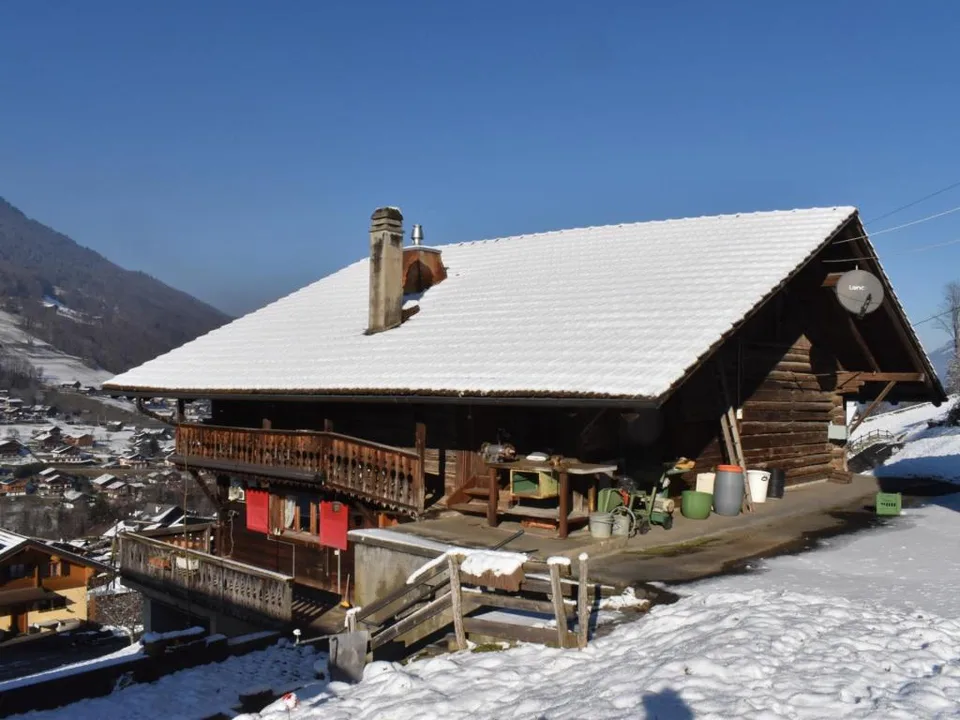 Chenarlier - Ferme + annexes à rénover