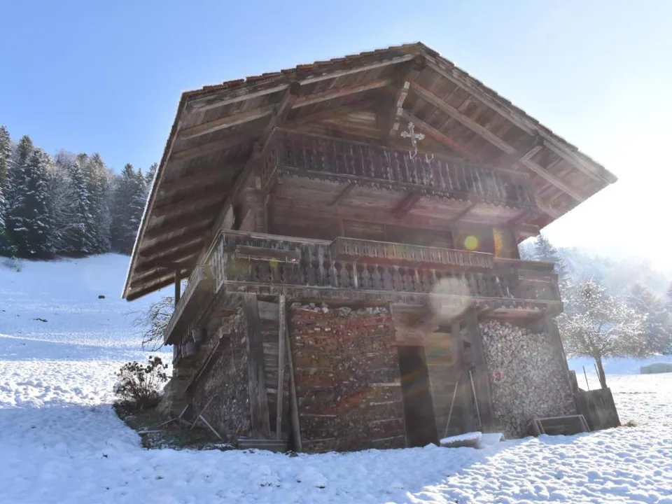 Chenarlier - Bauernhof + Anbauten zur Renovierung – Foto 7 von 8