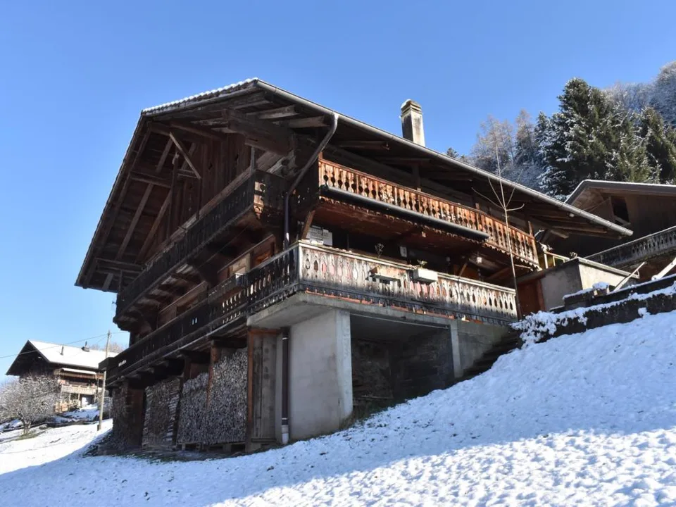Chenarlier - Bauernhof + Anbauten zur Renovierung – Foto 8 von 8