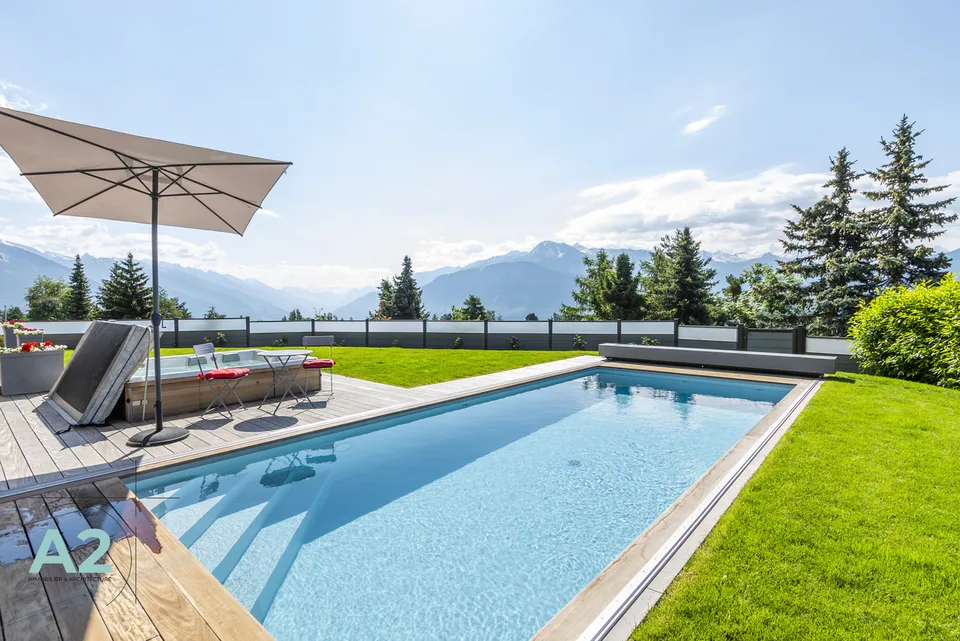 Luxuriöses 9-Zimmer-Chalet mit Außenpool und Jacuzzi