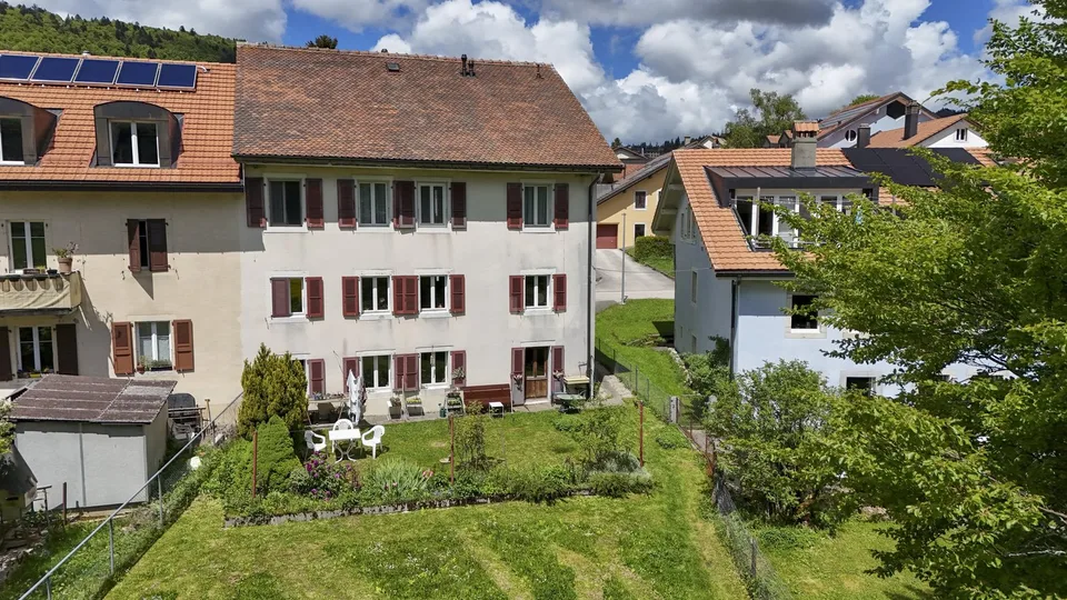Charmantes Haus mit 3 Wohnungen und einem Gewerberaum – Foto 12 von 13