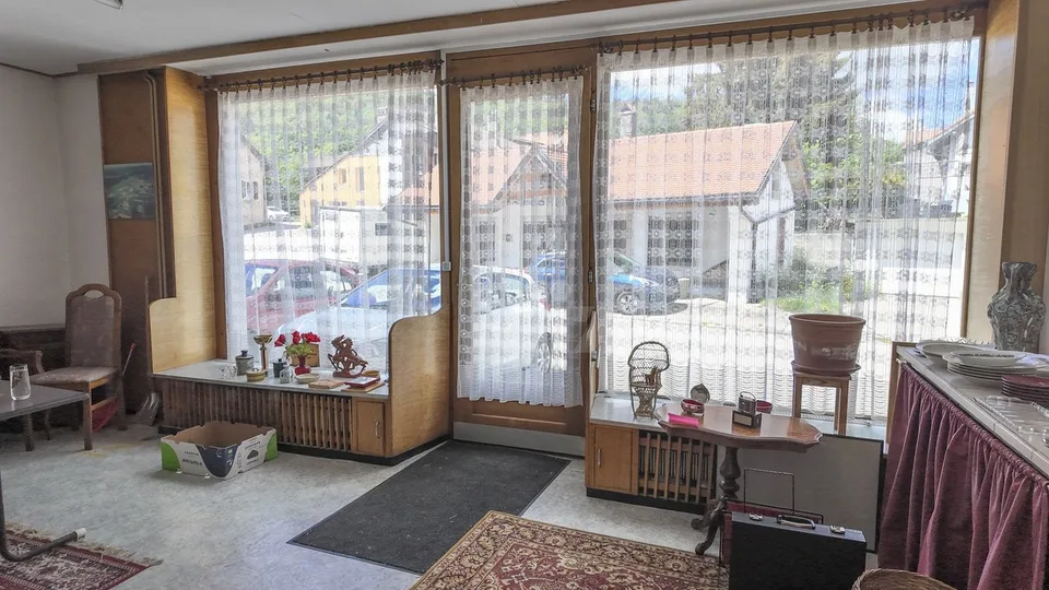 Charmantes Haus mit 3 Wohnungen und einem Gewerberaum – Foto 11 von 13