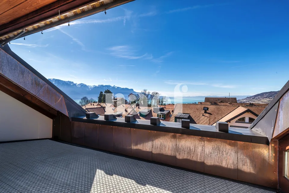 Charmanter 4.5-Zimmer-Wohnung mit Charme im Dachgeschoss zu verkaufen in St-Légier
