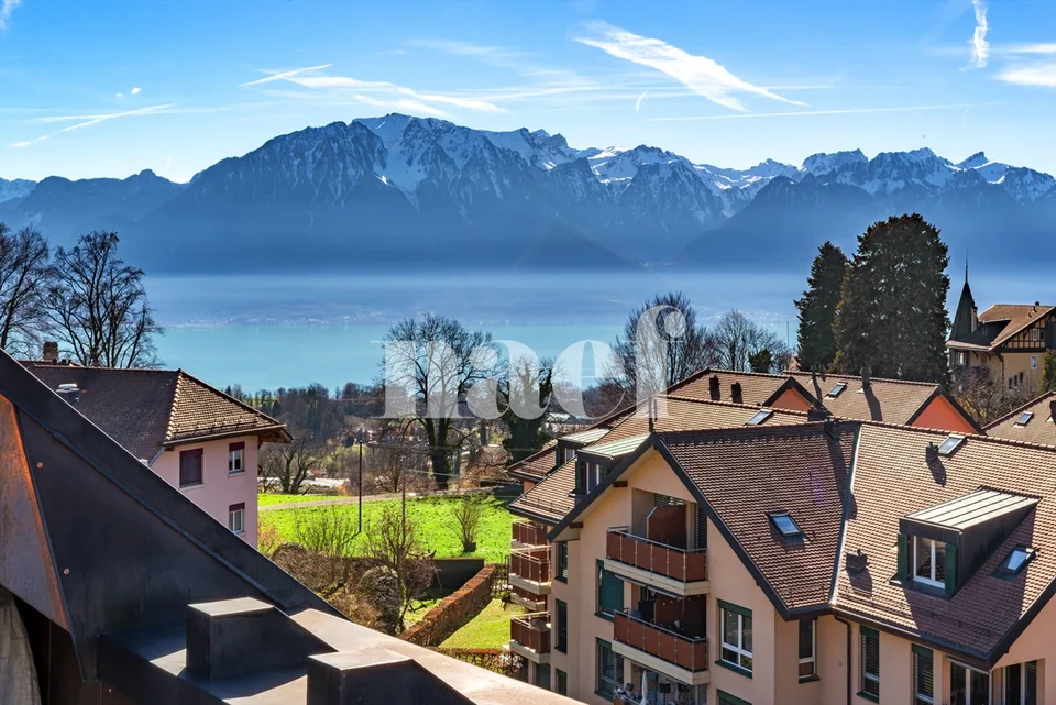 Charmant appartement de 4.5 pièces avec cachet dans les combles à vendre à St-Légier