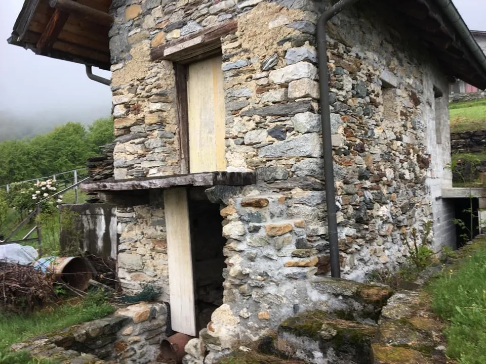 Rustic house with panoramic view in the Centovalli