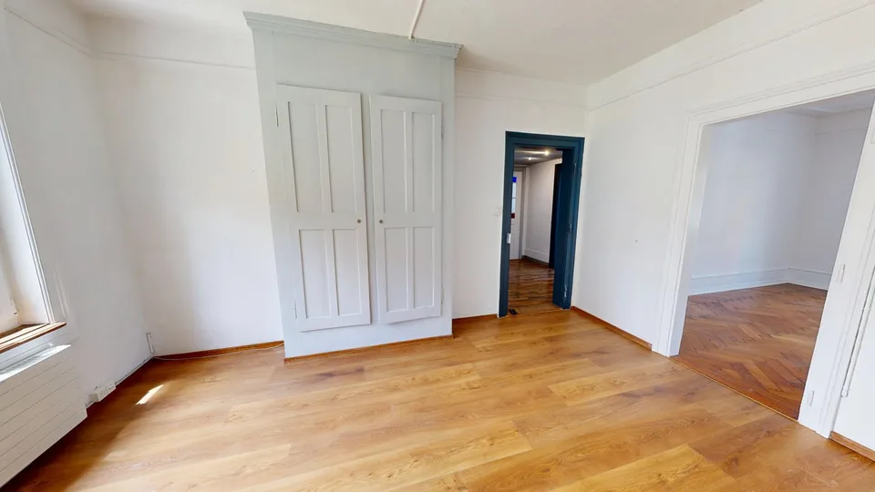 Charmant espace commercial 3.5 pièces au rez-de-chaussée dans le centre de Lyss