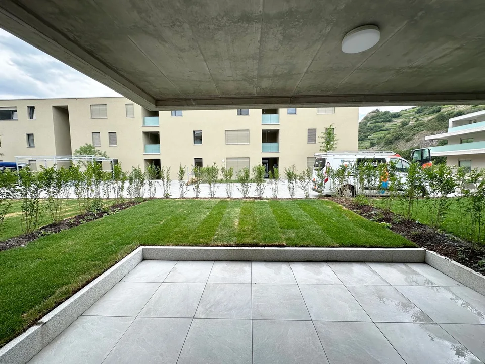 Uvrier / Sion – Neues 2.5-Zimmer-Apartment mit Parkplatz