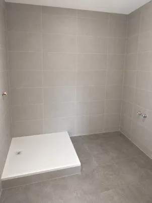 Wohnung 2.5 Zimmer renoviert, umgebbar in 3 Zimmer