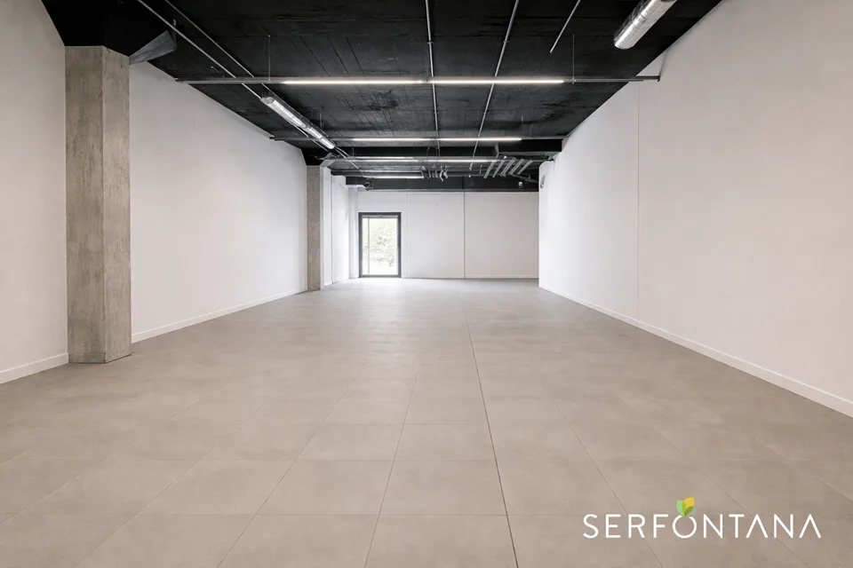 Verfügbare Retail-Flächen im Centro Shopping Serfontana – Foto 6 von 6
