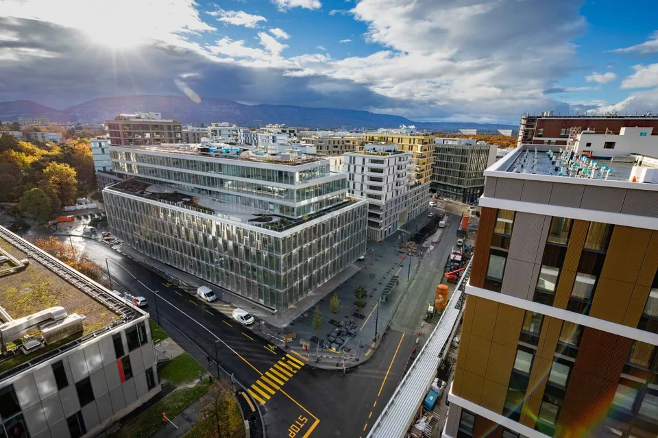 Büros von Ausnahme im Herzen des Quartiers de l'Étang bis zu 1'600 m² teilbar