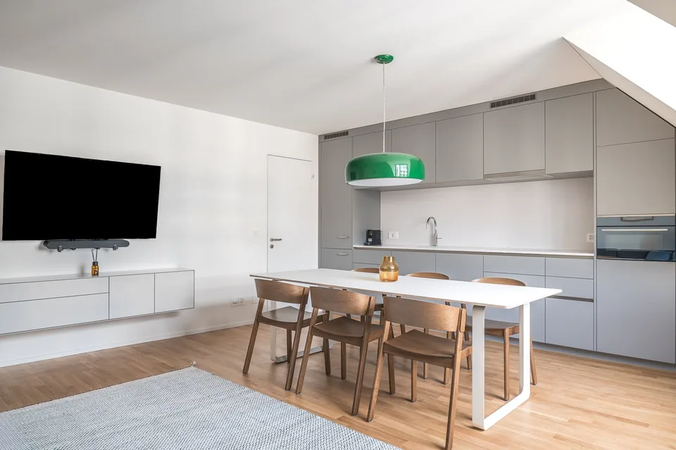 4min zum HB - möblierte 3.5 Zimmerwohnung mit Dachterasse