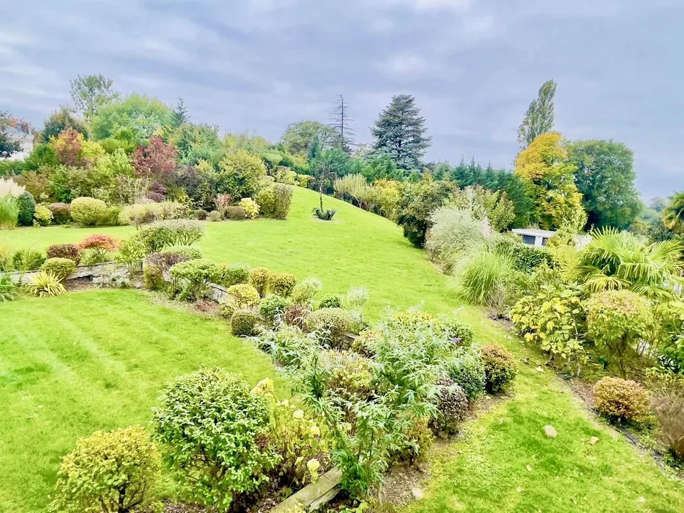 Villa for rent in a residential area