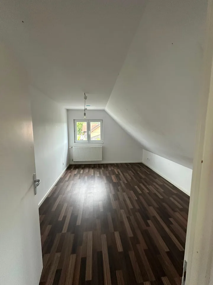 Charmant appartement 3.5 pièces dans un bâtiment historique à Salmsach – photo 9 sur 11
