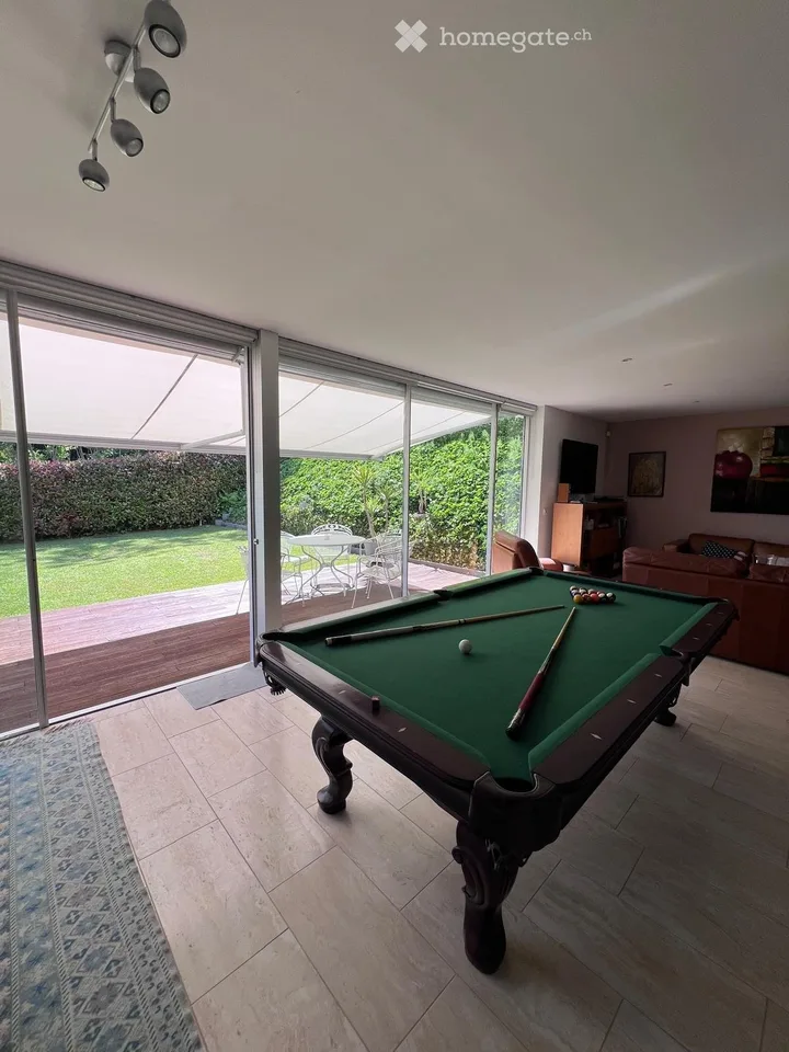 Geräumige Villa 4.5 mit privatem Garten in Carona