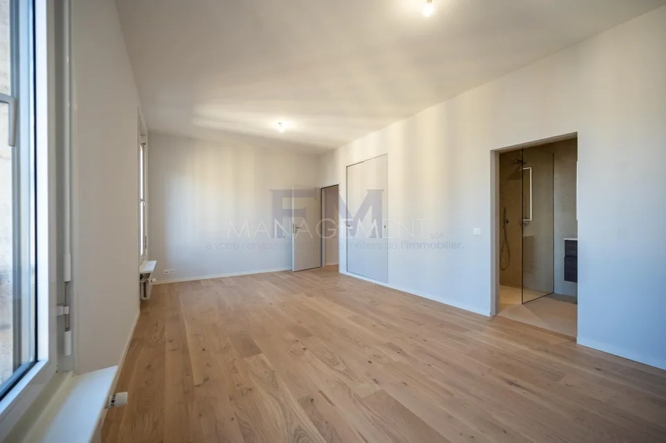 Centre-ville - Rue des Alpes - 4.5 pièces au 5ème étage